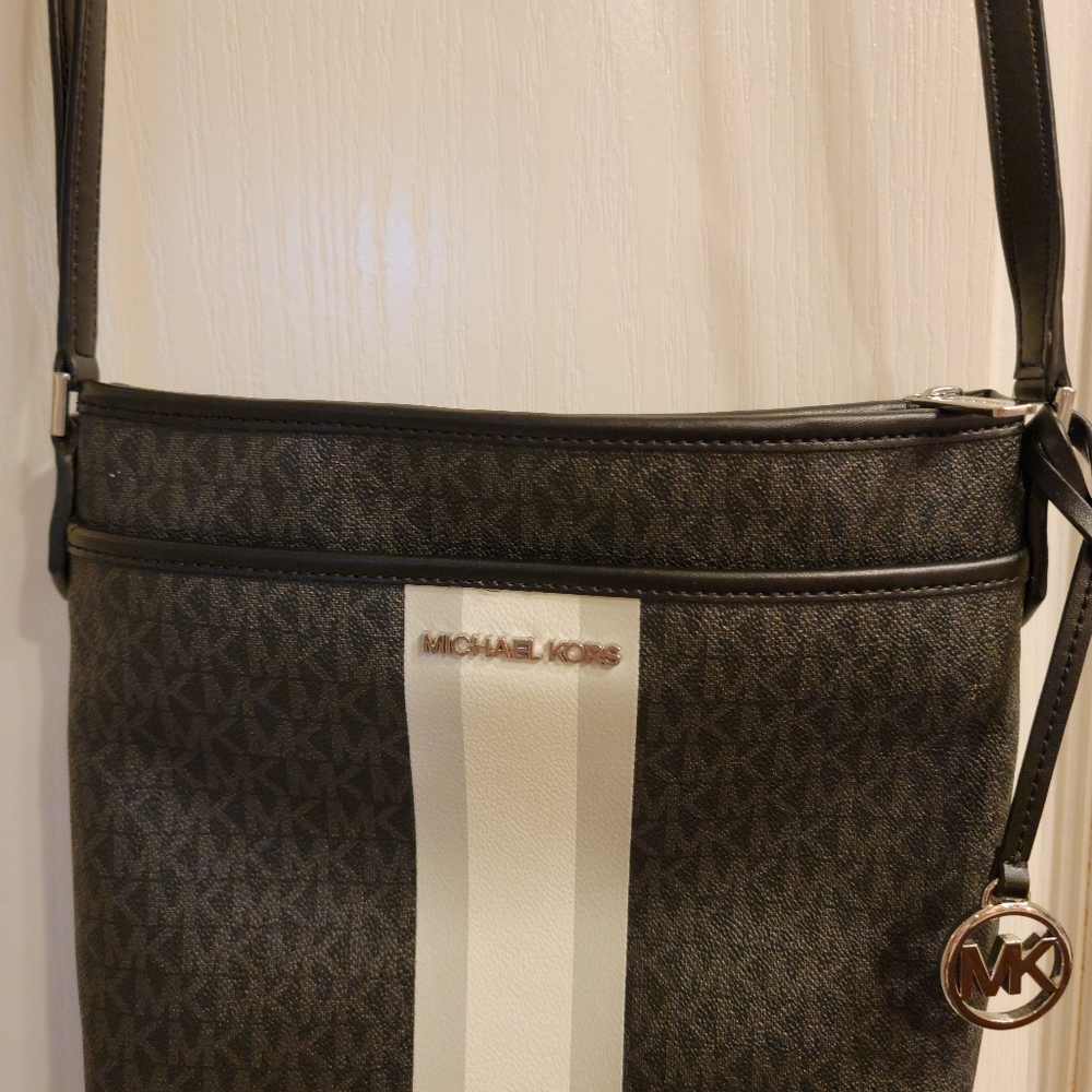 Michael Kors Crossbody